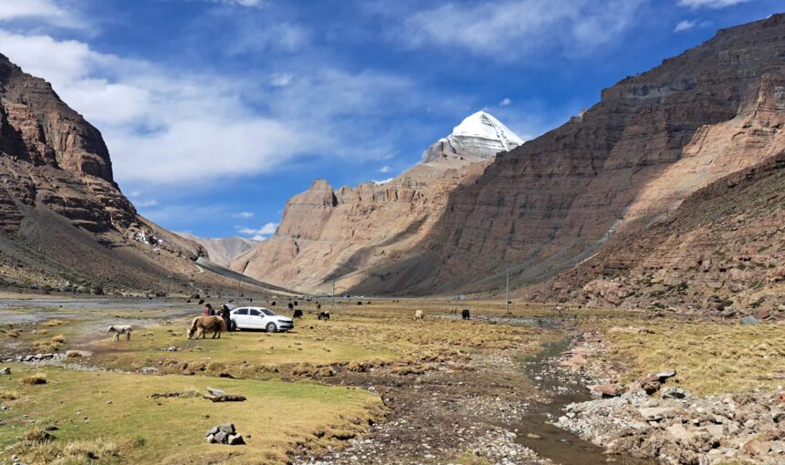Kailash Mansarovar Tour by Road from Lhasa